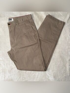 Mountain Khakis Men's Slim Fit Chino